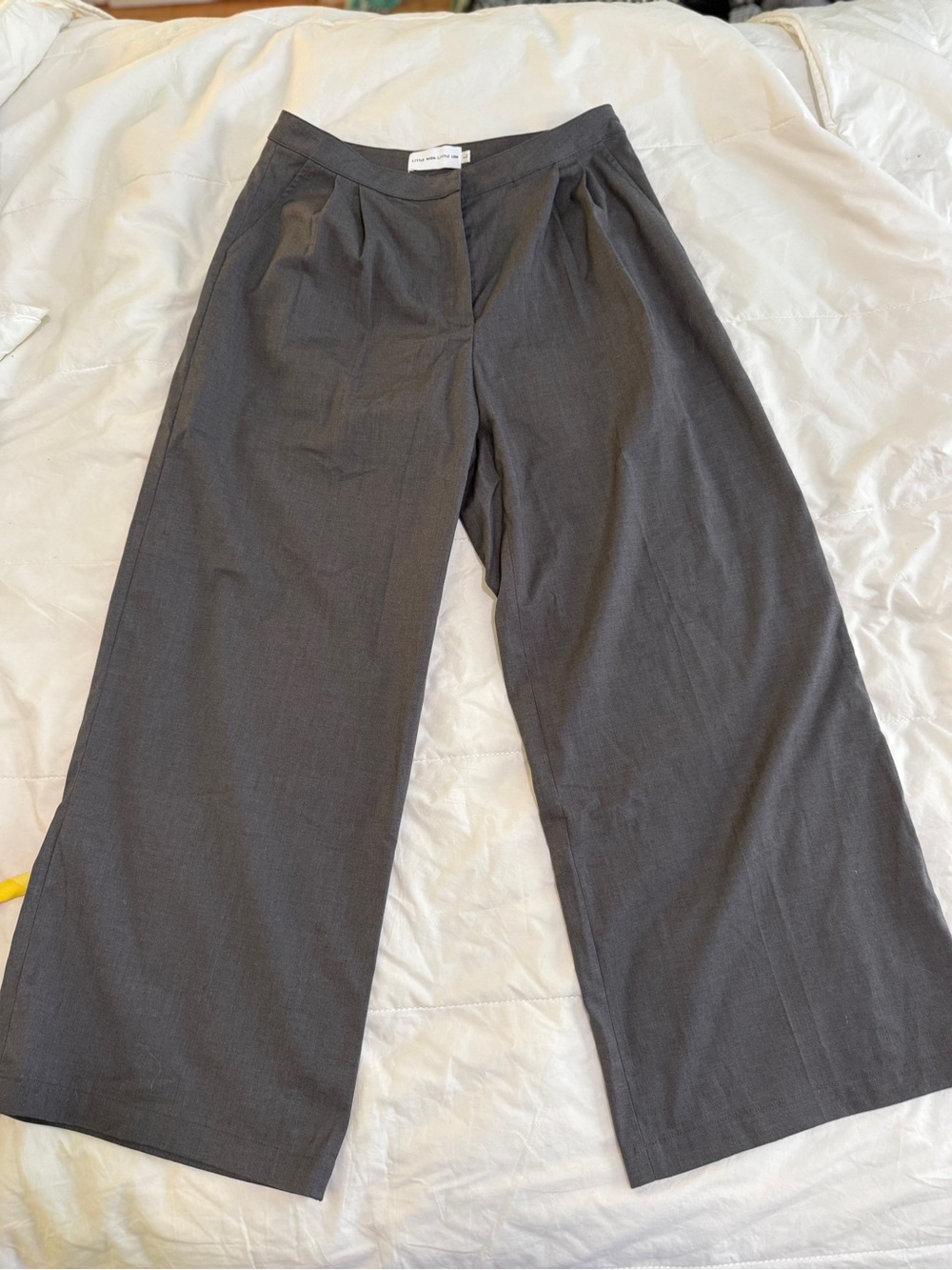 Pleated Stretch-Cotton Trousers